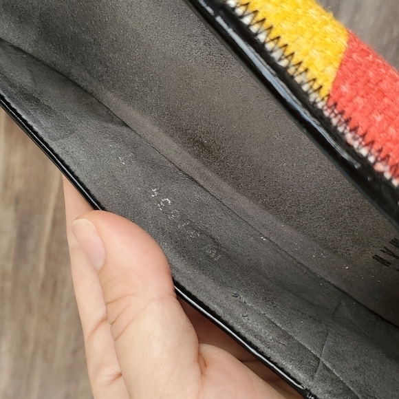 Stuart Weitzman women multi color ballet flat shoes sz 7M - Picture 10 of 12